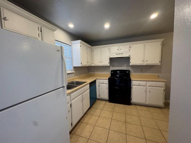 8199 NW 23rd Street, Oklahoma City, OK 73127