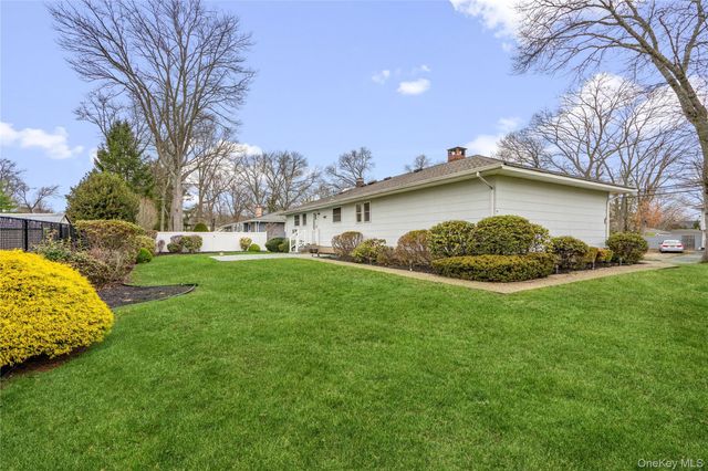 22 Forest Avenue, Port Jefferson Station, NY 11776