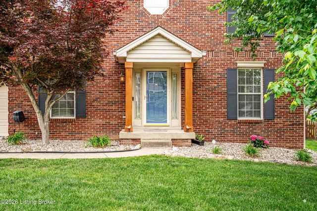 9525 Poplar Hill Dr, Crestwood, KY 40014