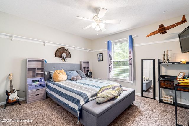 9525 Poplar Hill Dr, Crestwood, KY 40014