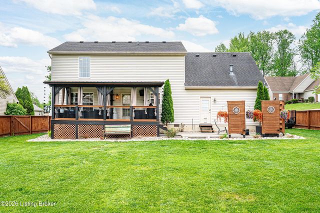 9525 Poplar Hill Dr, Crestwood, KY 40014