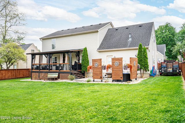 9525 Poplar Hill Dr, Crestwood, KY 40014