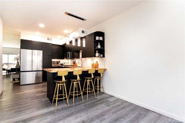13600 Foothill 17, Sylmar, CA 91342