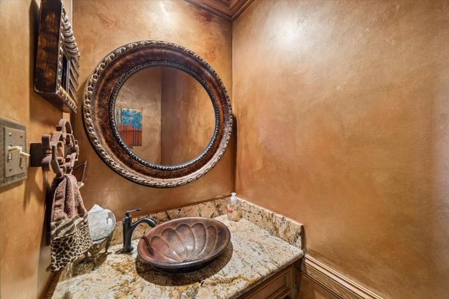 2519 Golden Pond Drive, Kingwood, TX 77345