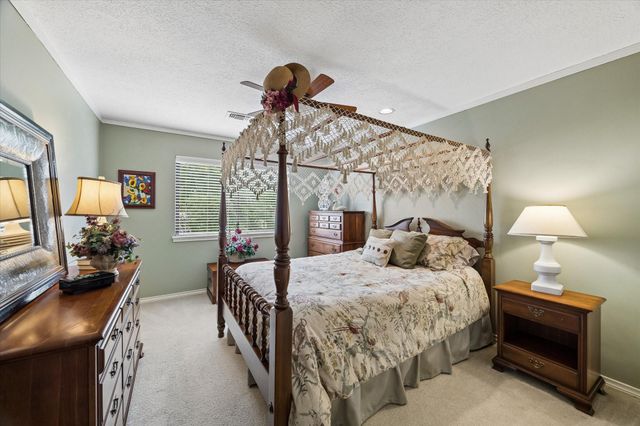 2519 Golden Pond Drive, Kingwood, TX 77345