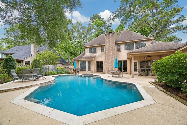 2519 Golden Pond Drive, Kingwood, TX 77345