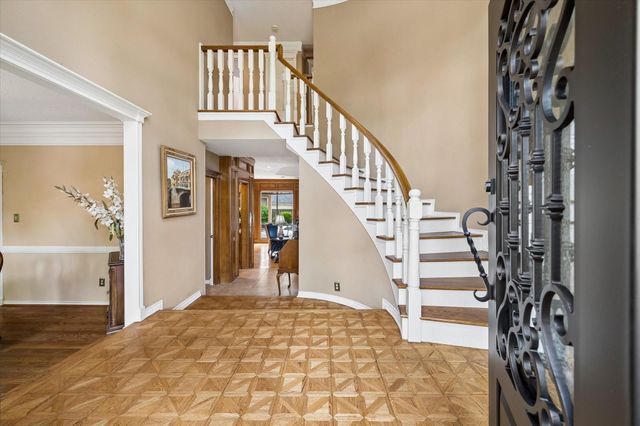 2519 Golden Pond Drive, Kingwood, TX 77345