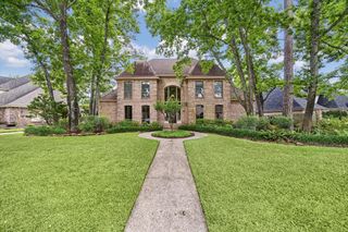 2519 Golden Pond Drive, Kingwood, TX 77345