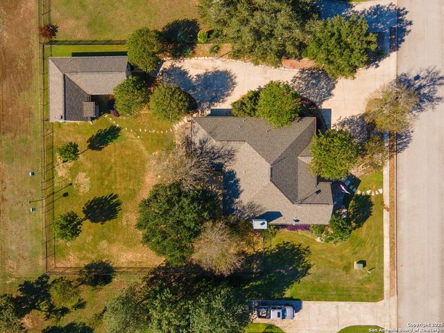 133 Private Road 4664, Castroville, TX 78009