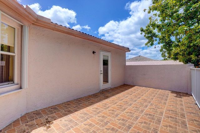 6139 Branchwood Drive, Lake Worth, FL 33467