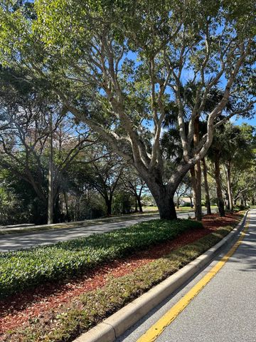 6139 Branchwood Drive, Lake Worth, FL 33467