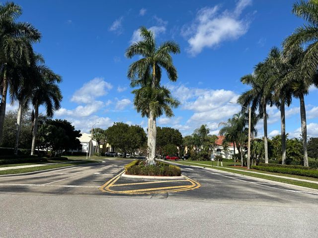 6139 Branchwood Drive, Lake Worth, FL 33467
