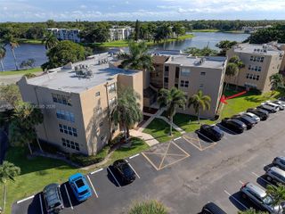 9480 Tangerine Place 101, Davie, FL 33324
