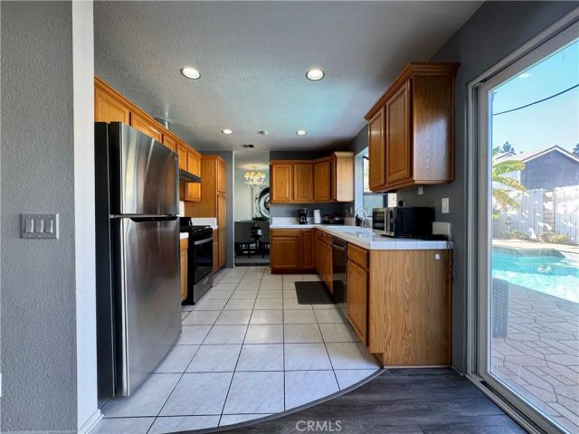 21 N Slope Lane, Pomona, CA 91766