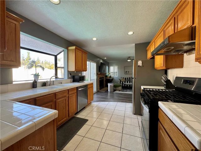 21 N Slope Lane, Pomona, CA 91766