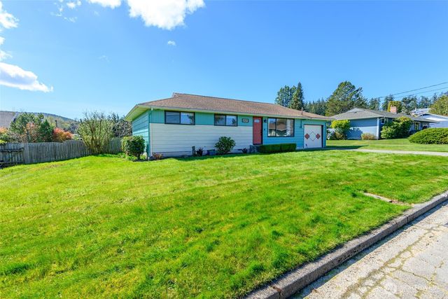 1805 37th Street, Anacortes, WA 98221