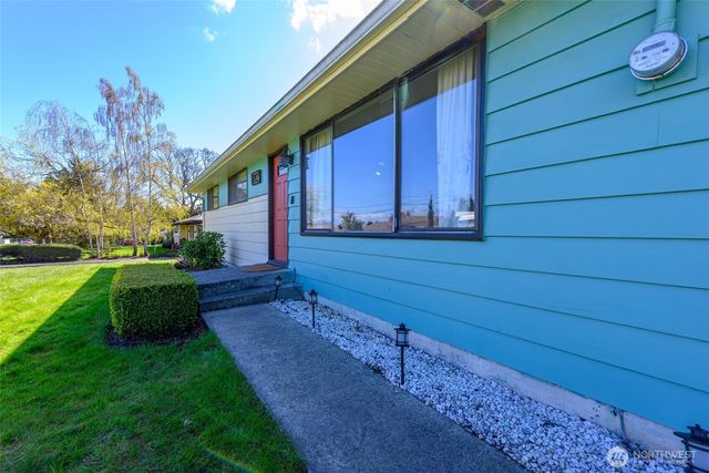 1805 37th Street, Anacortes, WA 98221