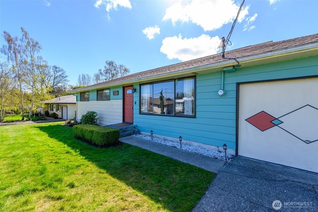 1805 37th Street, Anacortes, WA 98221