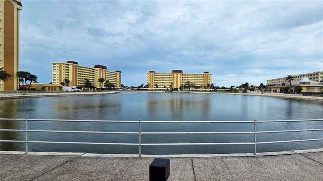 4550 COVE CIRCLE 406, St Petersburg, FL 33708