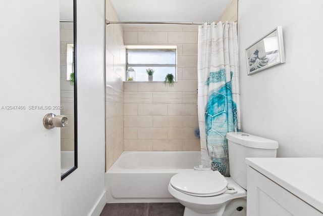 10381 N Kendall Drive M8, Miami, FL 33176