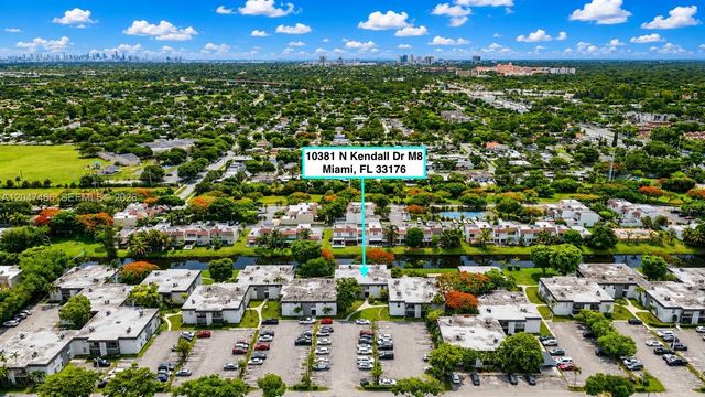 10381 N Kendall Drive M8, Miami, FL 33176