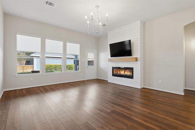 66 Whetstone Ridge Way, Spring, TX 77382