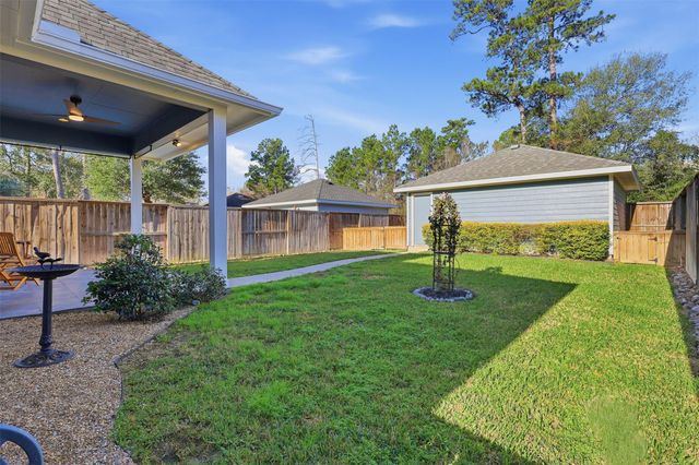 66 Whetstone Ridge Way, Spring, TX 77382