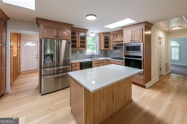 3819 Mason Creek Road, Winston, GA 30187