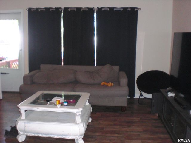 103 KIM Street, Desoto, IL 62924