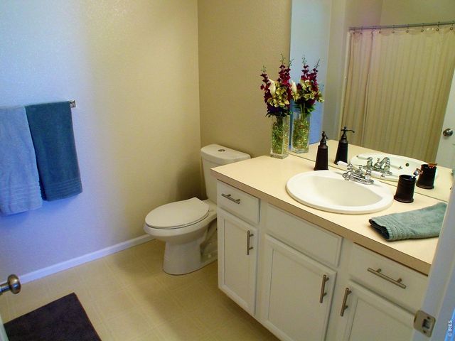 640 Gooseberry Dr 1107-1107, Longmont, CO 80503