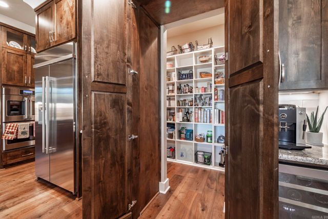 12 Pizarro Drive, Hot Springs Village, AR 71909