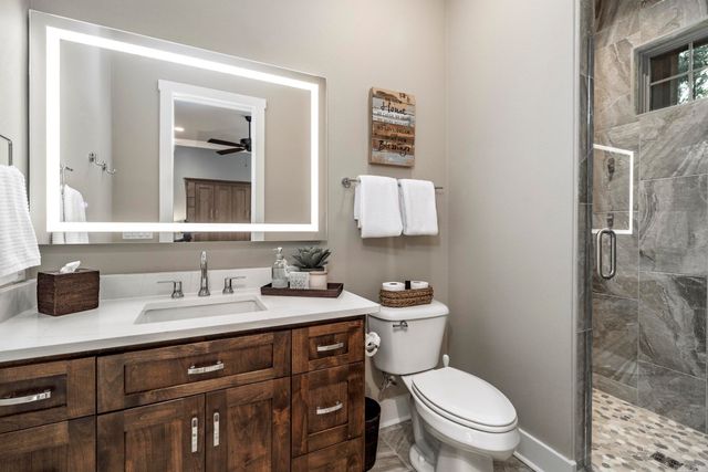 12 Pizarro Drive, Hot Springs Village, AR 71909