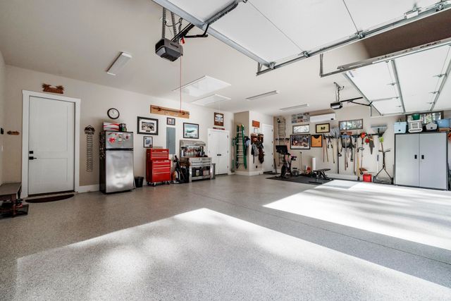 12 Pizarro Drive, Hot Springs Village, AR 71909