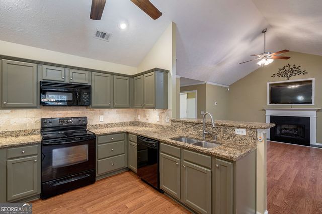 245 Memory Lane, Winder, GA 30680