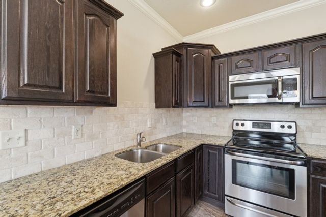 3008 Marble Drive, Fayetteville, AR 72704