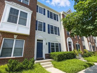 42896 PAMPLIN TER, Chantilly, VA 20152
