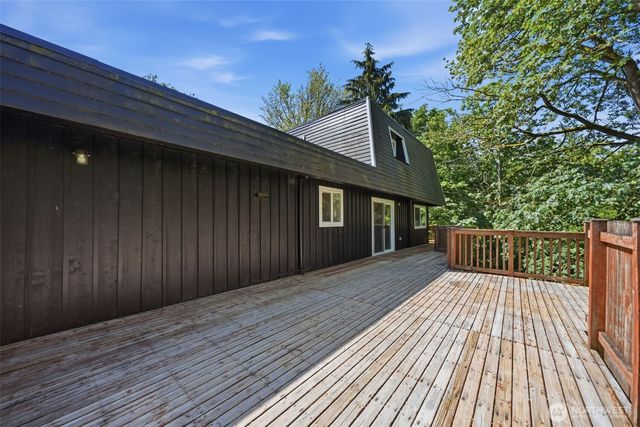 30811 26th Avenue SW, Federal Way, WA 98023