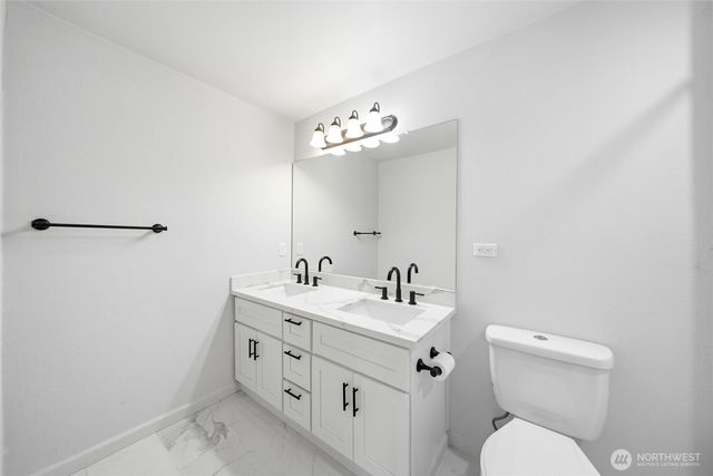30811 26th Avenue SW, Federal Way, WA 98023