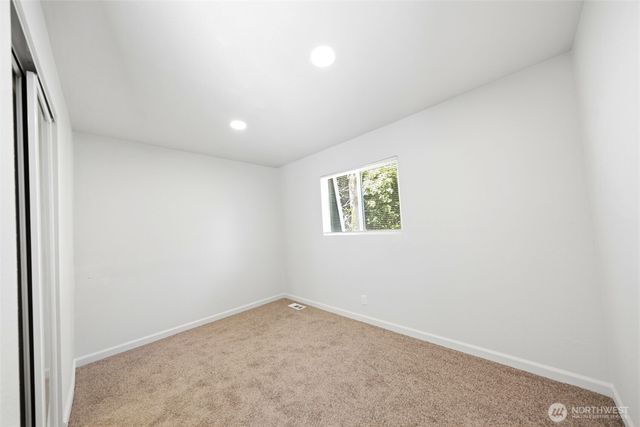 30811 26th Avenue SW, Federal Way, WA 98023