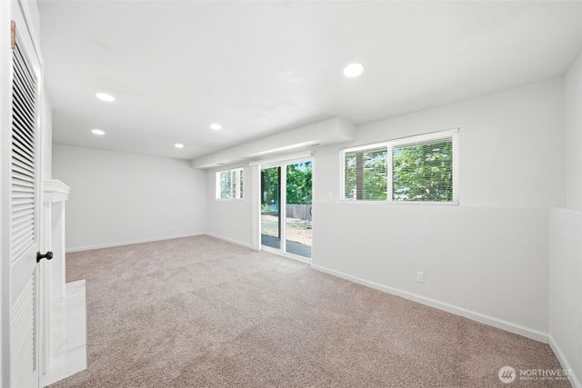 30811 26th Avenue SW, Federal Way, WA 98023