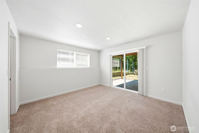 30811 26th Avenue SW, Federal Way, WA 98023