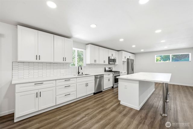 30811 26th Avenue SW, Federal Way, WA 98023