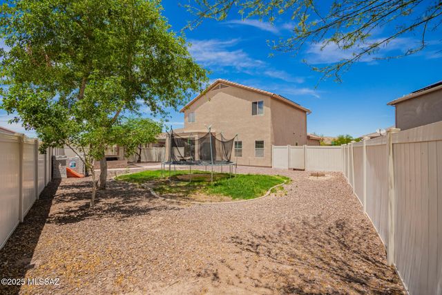 21185 E Reunion Road, Red Rock, AZ 85145