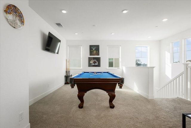 2200 Challenger Way, Roseville, CA 95747