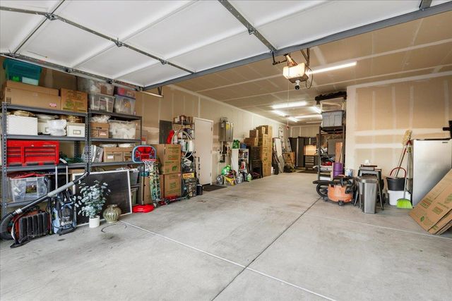 2200 Challenger Way, Roseville, CA 95747