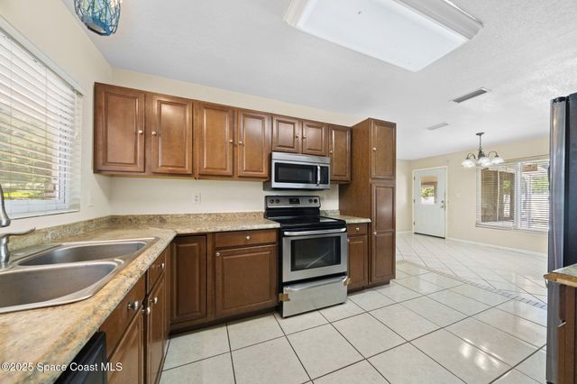 1760 Golfview Drive, Titusville, FL 32780