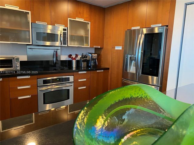 7901 Hispanola Ave 1212, North Bay Village, FL 33141