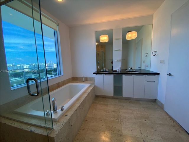 7901 Hispanola Ave 1212, North Bay Village, FL 33141