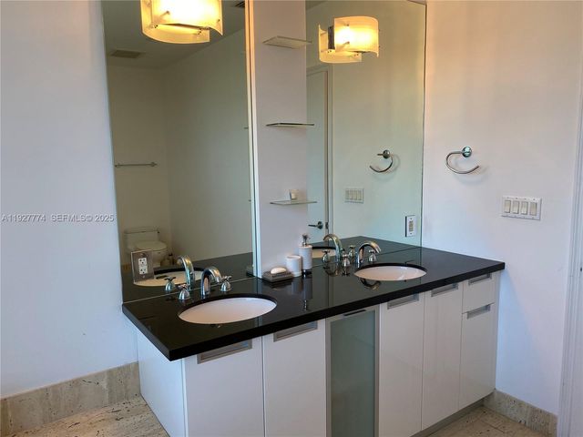 7901 Hispanola Ave 1212, North Bay Village, FL 33141