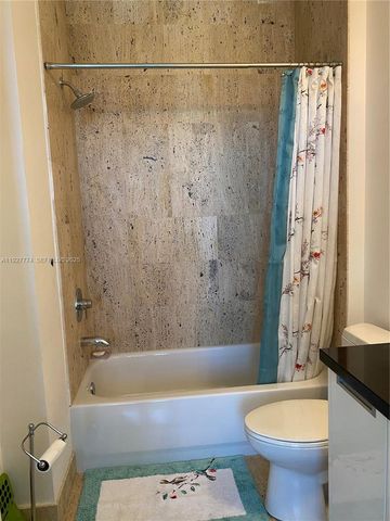 7901 Hispanola Ave 1212, North Bay Village, FL 33141